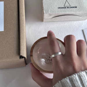 纯银拉丝雾面戒指